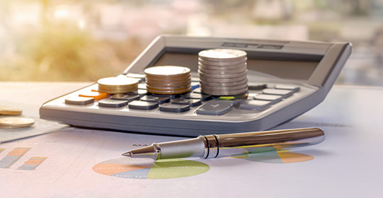 FINANCIAL SERVICES & FINTECH